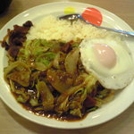 松屋 - 2010/12/09　野菜たっぷりカレー480円804kcal、本当に野菜たっぷりだ！！