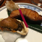 津軽海峡路地っこ - 牡蠣と銀たらの煮付け