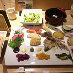 カウンターお野菜天ぷら mego - これで、ひと揃