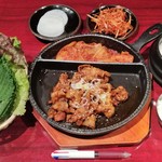 さんぱ家 - 2016.12.19。練炭焼きプルコギさんぱ　？→540円