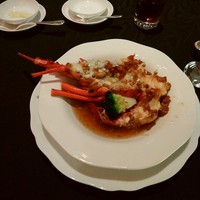故宮 - 伊勢海老　ガーリック風味の蒸し物