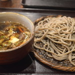 蕎麦切り 翁 - 鶏肉ときのこのつけ蕎麦