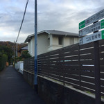 美鈴 - この先の右手にあります。