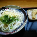 手打ちうどんますや - かけ（中） 280円 + かぼちゃ天麩羅 120円 ＝ 400円