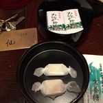 草菴 - 部屋菓子