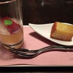 草菴 - 葡萄ｸﾞﾐ入り林檎ｾﾞﾘｰ、ﾊﾞﾀｰ餅