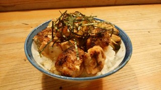 Hirose - やき鳥丼(850円)