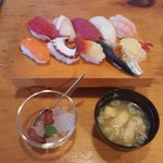 Sushi Gen - おまかせ握り８００円税別