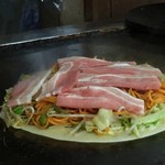 ごんべお好み焼 - 