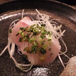 居酒屋＆肉バルダイニング HANABI - 寒鰤の和前菜