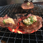万正 - 201612再訪  塩タン焼きやき〜