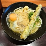 UDONつるこし - 肉玉うどん+ちくわ磯辺揚げ