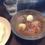札幌スープカリー アナンダ - やわらか炙りチキンカリー1辛。