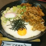 くるまや - お肉と月見山かけうどん大盛（税込1，180円）（2016.12）