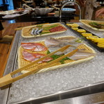 びわこ緑水亭 - 朝食　バイキング　お魚の種類がたっくさん　個室で焼きます♡