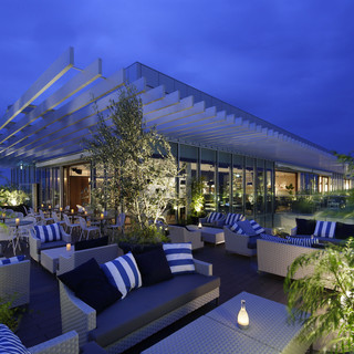 MEAL TOGETHER ROOF TERRACE_1