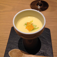 中目黒いぐち 麻布十番店 - 2 季節の茶碗蒸しをワンスプーンで