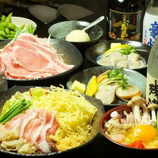 We also accept reserved banquets! All-you-can-eat and drink starts at 2,500 yen, which is super reasonable.