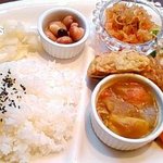 ベジカフェまーくる - 本日のプレート　７５０円