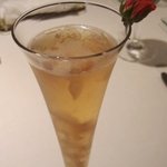 アンチエイジングレストラン 麻布十八番 - 愛と幸福と美の象徴カクテル「ロゼロゼ」