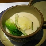 銀のさじ - 《2812》牡蠣他いろいろ入ったスープ。