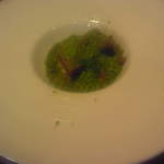 パステリア ヒロ - カシスとホワイトチョコのムース牛蒡の香り