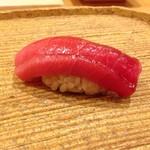 鮨 鈴木 - 中トロ(血合岸)