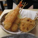 たこ焼酒場 くれおーる - 本日の串かつ５種盛