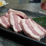 鳥取和牛 因幡の国守 - 大山ルビー豚