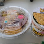 ファミリーマート - 料理写真:2016年12月　やわらかロースかつ丼とカレーヌードル