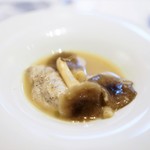 ウシマル - そばがき　なんちゃらやま茸