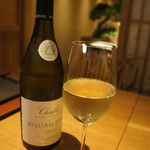 シャブリ2014　ウイリアム・フェーブルのグラスワイン　1100円