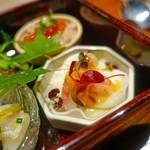 エノテカ パージナ - 甘海老のクルードとそのミソのソース　今市カブのマリネ