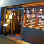 エノテカ パージナ - 錦3にあります