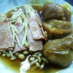 上田温酒場 - 関東煮(えのき､ロールキャベツ)