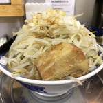 麺絆や ５１９ - サイドビュー