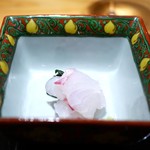 豪龍久保 - 鯛（由良）の造里