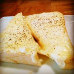 フェブラリーカフェ - チーズトースト