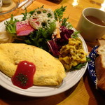 ルーエプラッツ ツオップ - しっかり朝食　キノコ入りトロトロオムレツ　