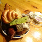 パン屋の朝食のパン