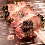 新小屋 - 「季節野菜の豚バラ巻」根三つ葉