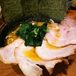 ラーメン 末廣家 - チャーシュー麺 並  ￥800