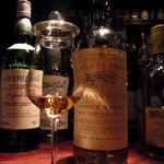 バー・バーンズ - LAGAVULIN 43% 12yo ScrewCap (Official[WHITEHORSE DISTILLERS LTD]) 