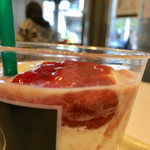 カフェ・ディ・フェスタ - SOYシェイクストロベリーブレンド 2016/02/07