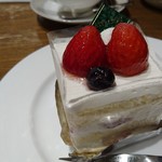 エスタシオン カフェタイム - (12/22)王道の苺ショートケーキ