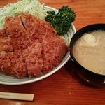 黒豚ロースカツと豚汁