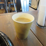 べびーしょこら - セットの飲み物はホットコーヒーに、後からせっかくだったら豆乳ラテにした良かったかなとちょっと後悔しました。
