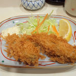 とん太 - 牡蠣フライ