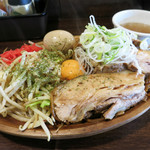 麺 虎テツ - 煮崩し豚増しやきそば 850円+味玉50円