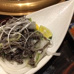 創作焼肉 神戸 牛乃匠 - 生センマイ